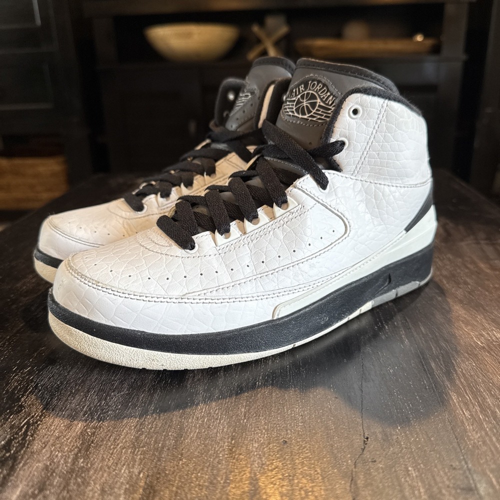 Jordan 2 Retro Wing It 2016 Size 7 Women Youth 5.5 Black White EUC Basketball